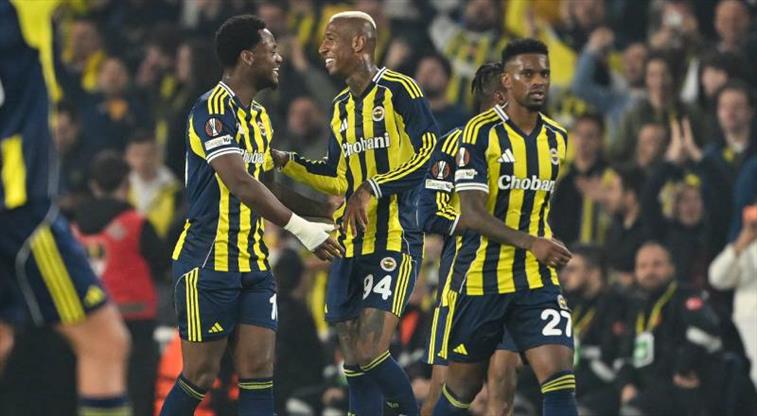 Spor yazarları Fenerbahçe-Ferencvaros maçını değerlendirdi 