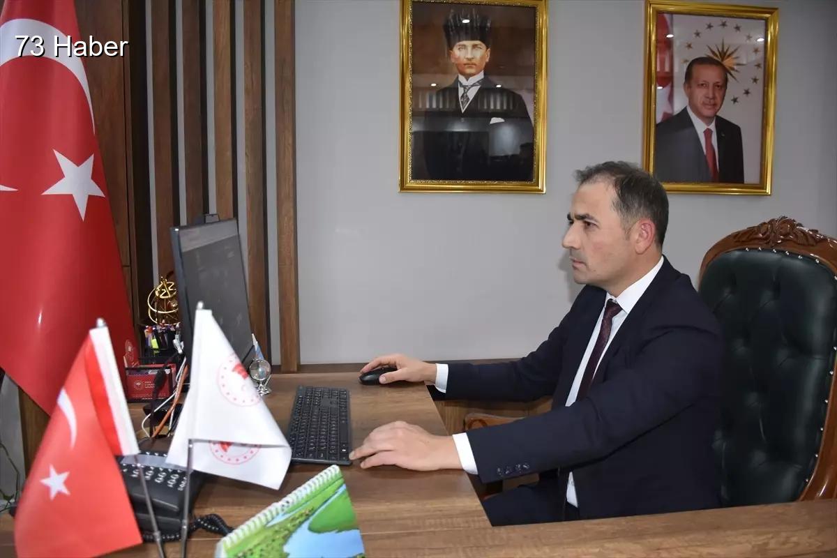 Şırnak'ta Şırnak Tarım ve Orman Müdürü Sezgin, AA&amp;apos;nın &amp;quot;Yılın Kareleri&amp;quot;...