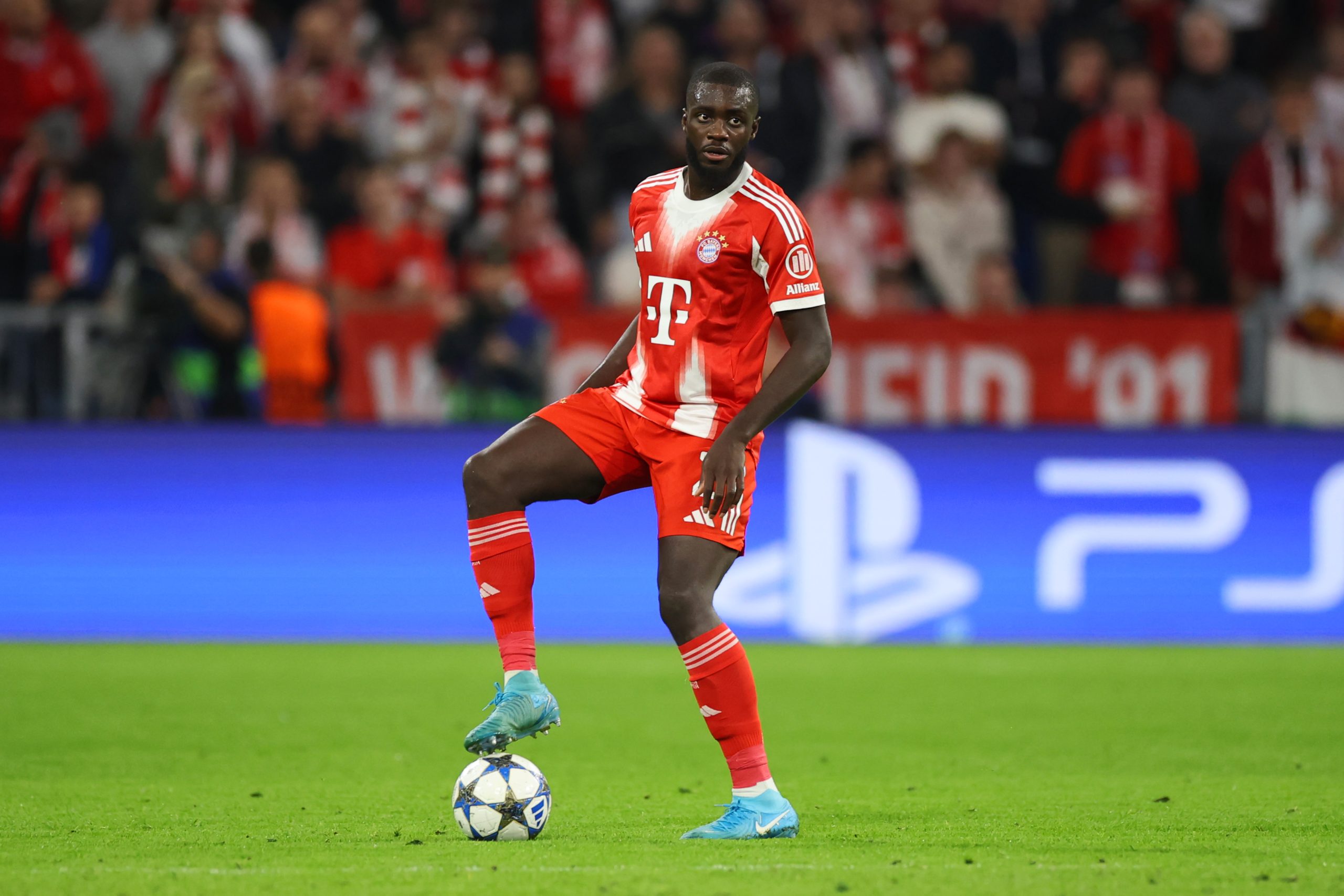 Dayot Upamecano kulübüyle sözleşmesini 4 yıl daha uzattı.