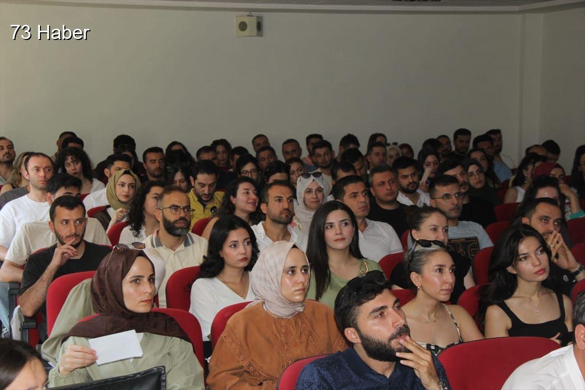 Şırnak'ın Cizre ilçesinde Cizre&amp;apos;de rehber öğretmenlere yönelik toplantı düzenlendi
