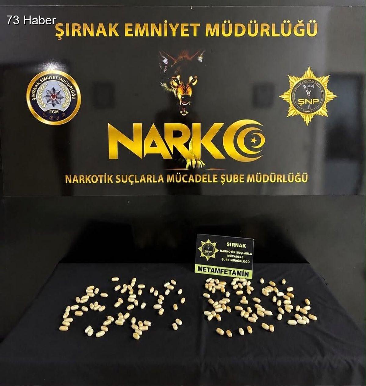 Şırnak'ta İranlı iki kişi 151 parça halinde yuttukları 939,26 gram...