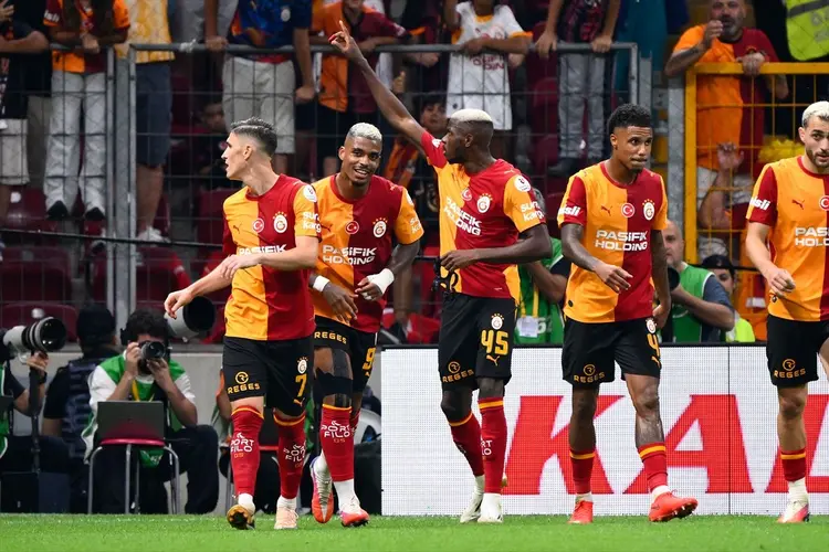 ?? Zirvenin Yeni Sahibi Galatasaray! Süper Lig 3. Hafta Puan Durumu  