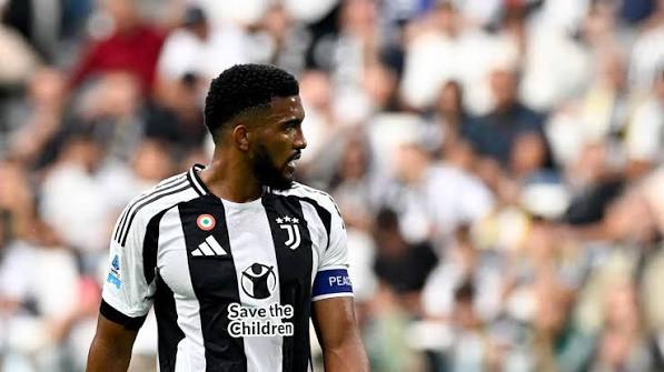 **Galatasaray'dan Juventus'un Yıldız Savunmacısına Teklif! İtalyanlar Transfer Detayını Duyurdu**