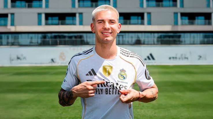 Galatasaray'da Transfer Gündemi Hareketlendi! Mastantuono İçin Yeni Gelişme