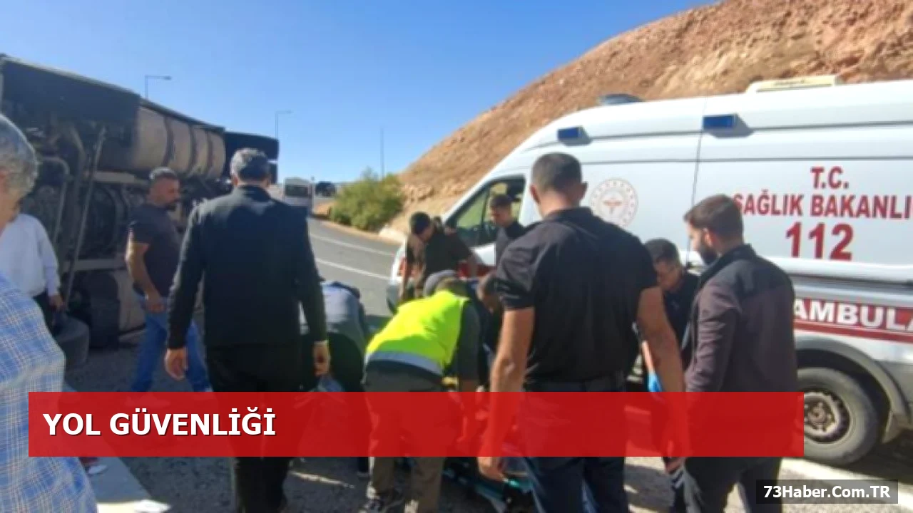 Eruh İlçe Girişi Yakınlarında Tır Kazası: 1 Kişi Hastaneye Sevk Edildi