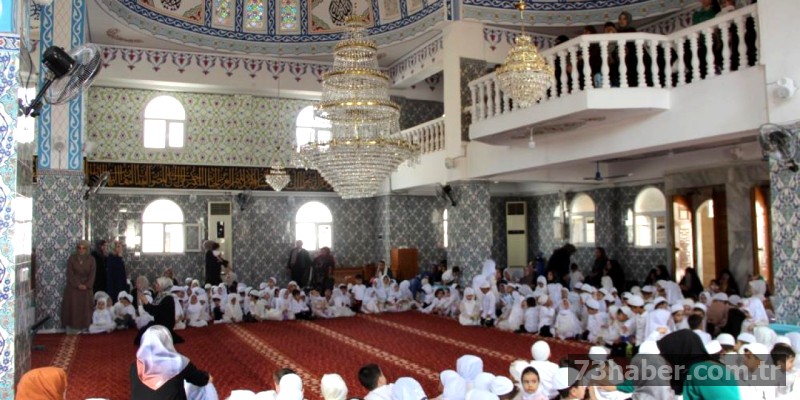 Şırnak'ta Çocuklar Camide Bir Araya Geldi