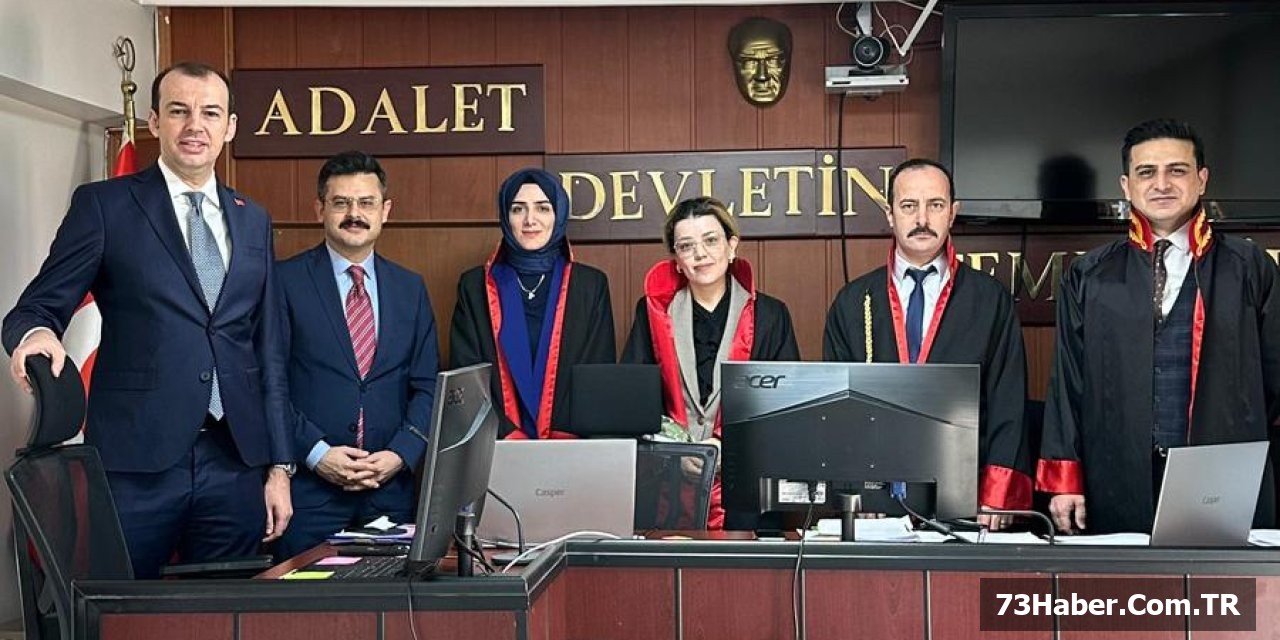 Kadınların Günü Şırnak Adliyesi'nde Coşkulu