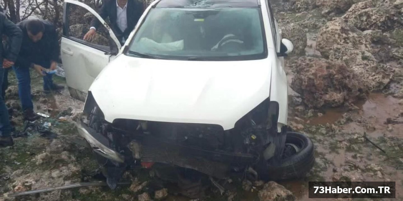 İdil'de Araç Takla Attı: 2 Yaralı