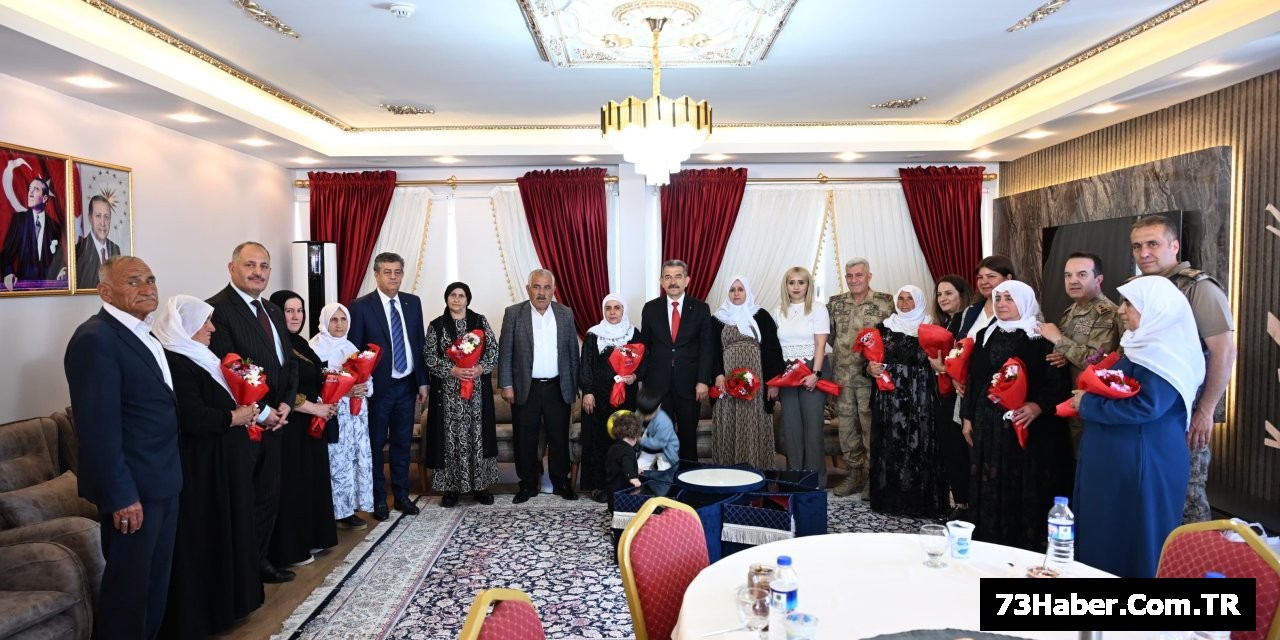 Şırnak'ta Anneler Günü Coşkusu