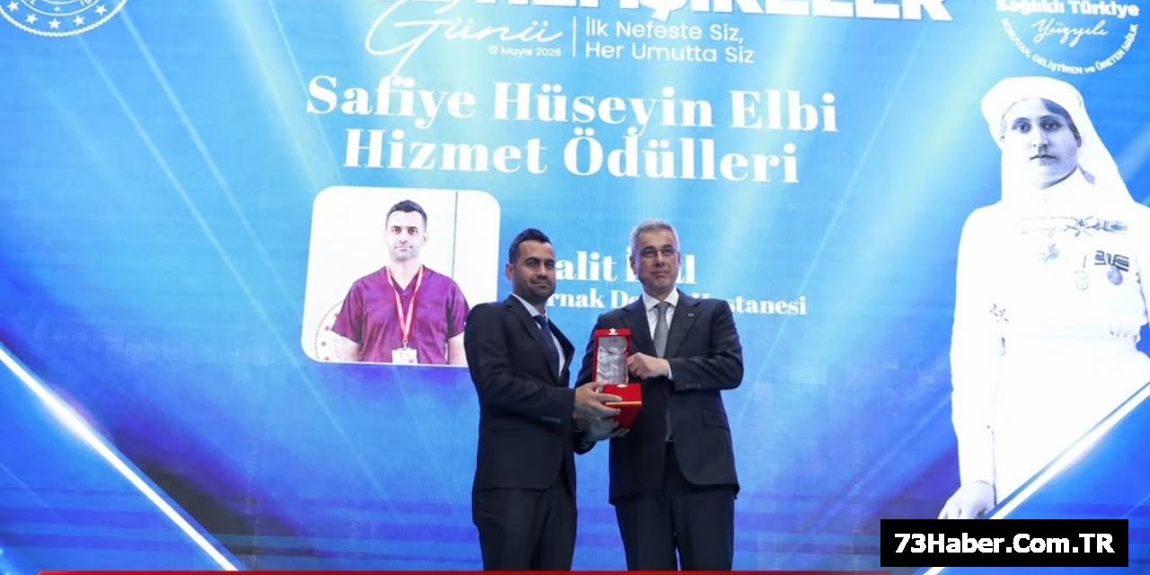 Bakan Memişoğlu'ndan Hemşireye Ödül