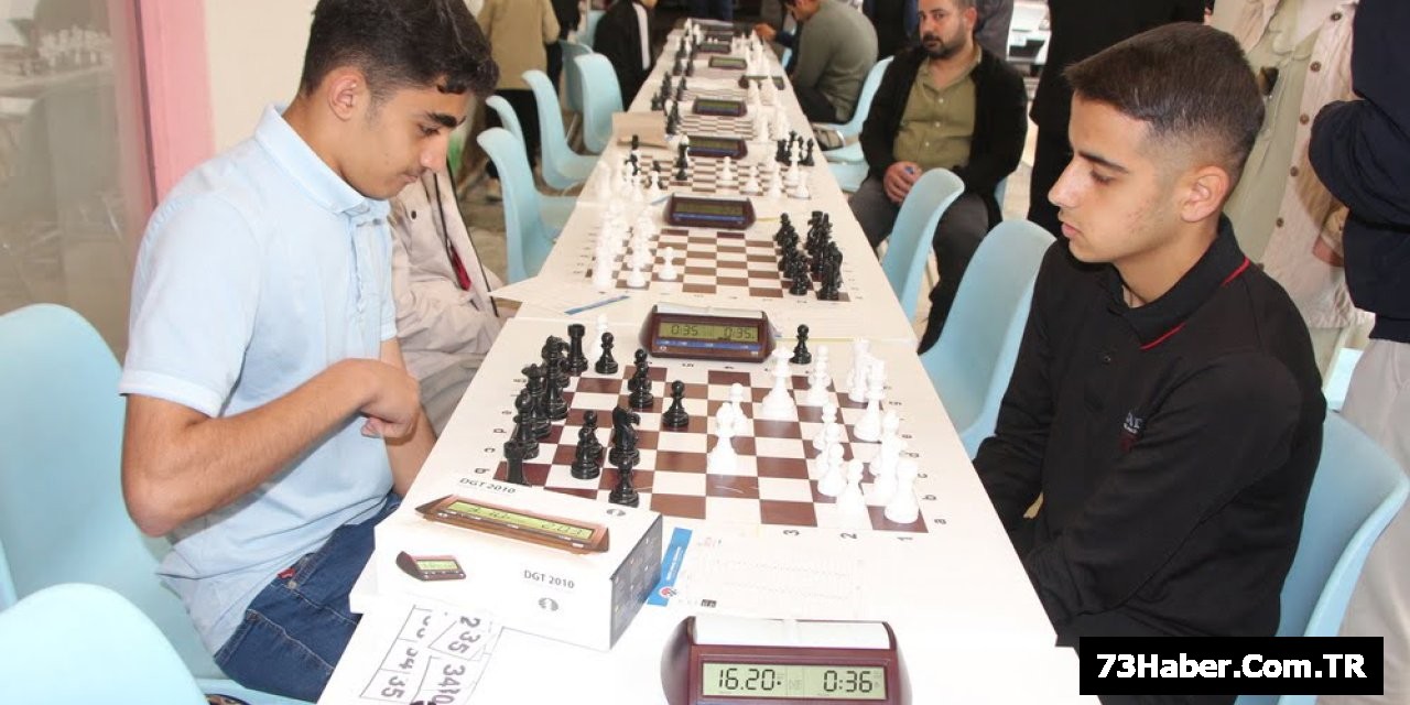 Satranç Savaşı Başladı
