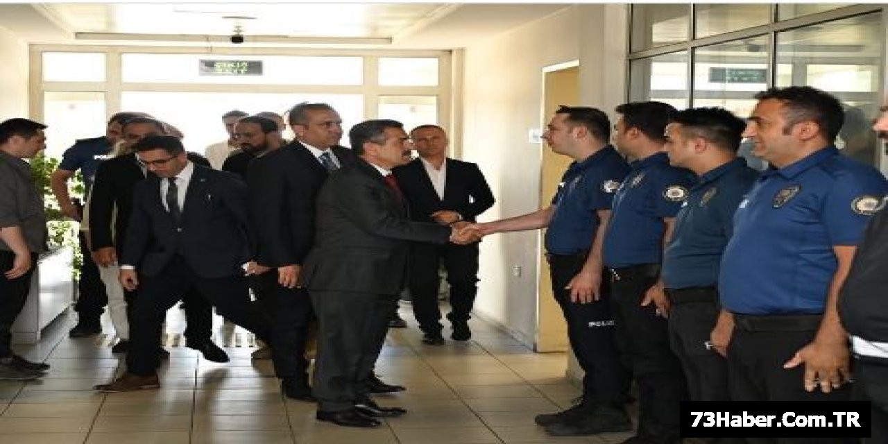 Vali Ekici Habur'u Ziyaret Etti