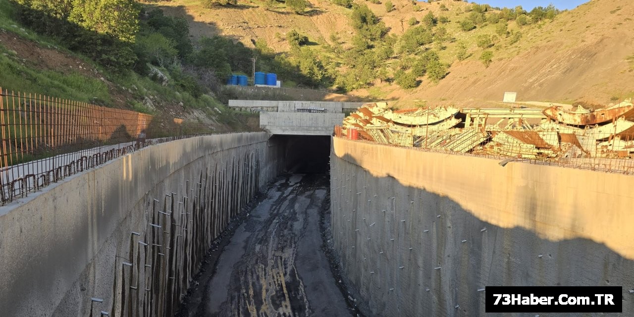 Şırnak-Van Yolunda Bekleyiş