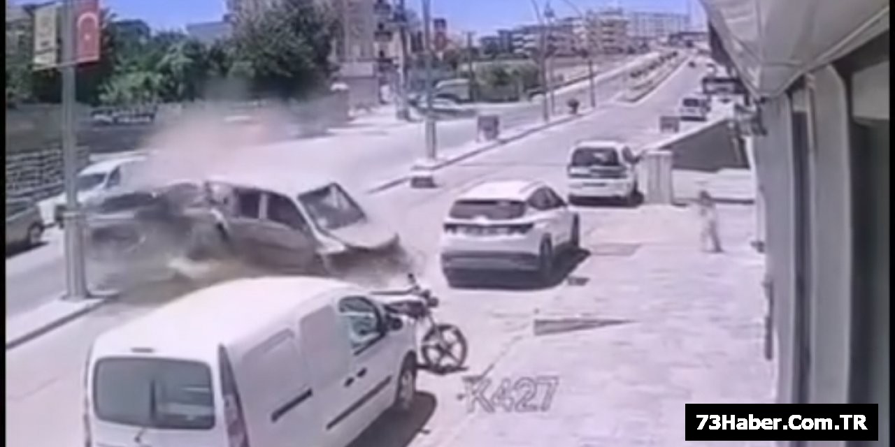 Şırnak'ta Çarpışan Araçlar