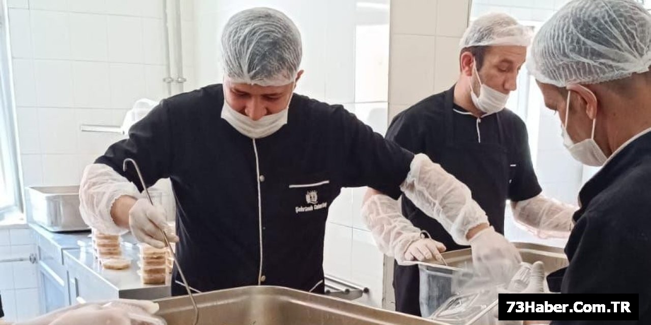 Şehrinuh Gıda'dan Muharrem Hediyesi