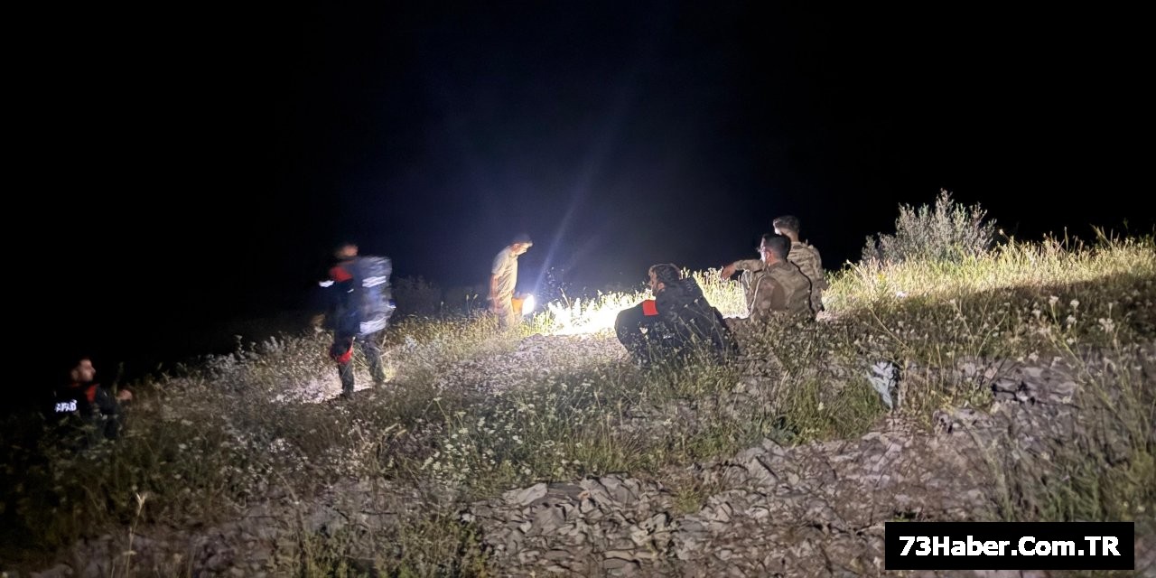 Dağda Mahsur Kalan 2 Mühendis Kurtarıldı