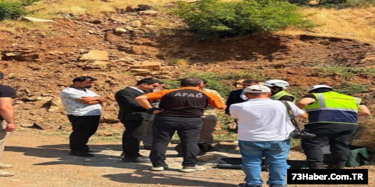 Beytüşşebap'ta Toprak Kayması Tehlikesi!